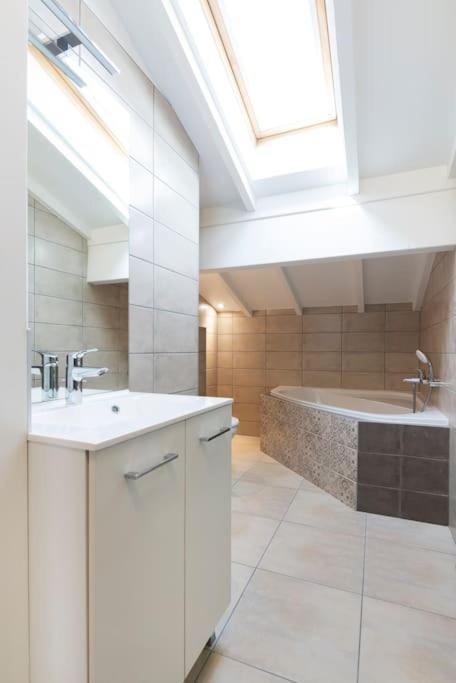 Apartament Le Familial De Charles III Nancy Zewnętrze zdjęcie